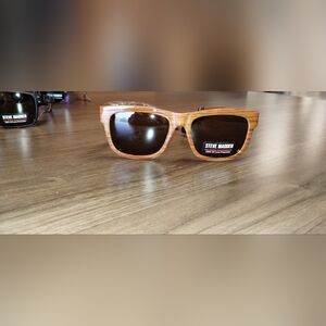 Steve Madden sunglasses